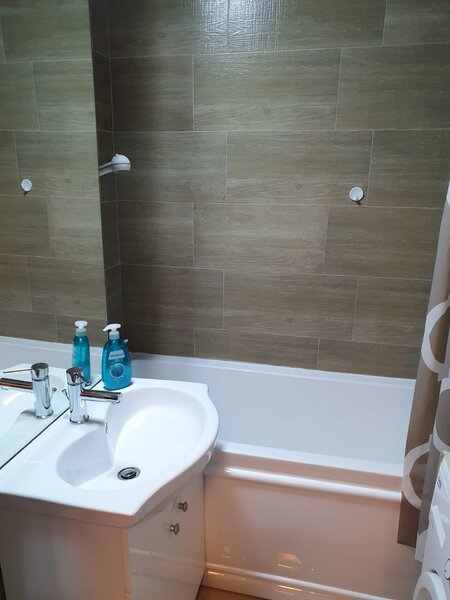 Iancului, Pantelimon, Piata Delfinului,