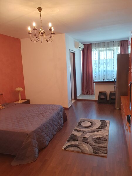 Iancului, Pantelimon, Piata Delfinului,